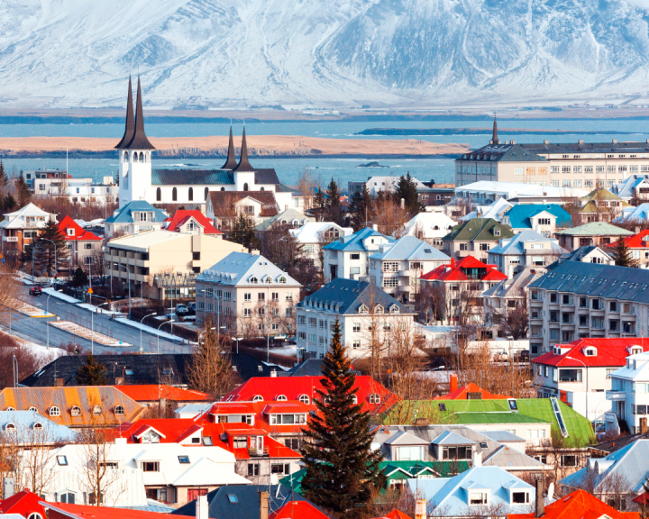 Jet2.com and Jet2CityBreaks put Iceland programme for Winter 24/25 on sale from Belfast International Airport 2