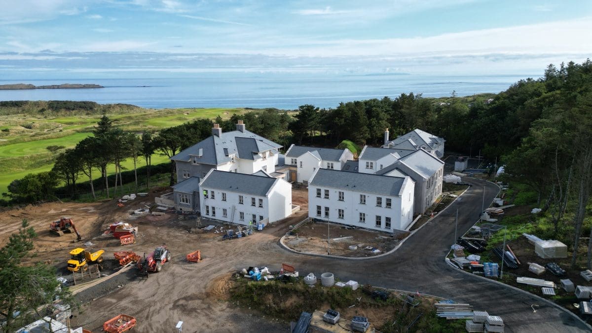 New drone footage showcases luxurious Dunluce Lodge 1